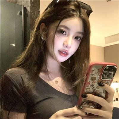 女伶们